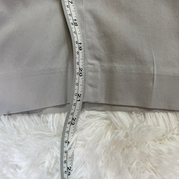 Lane Bryant Women Plus Cropped Pants Size 16! - Picture 4 of 8